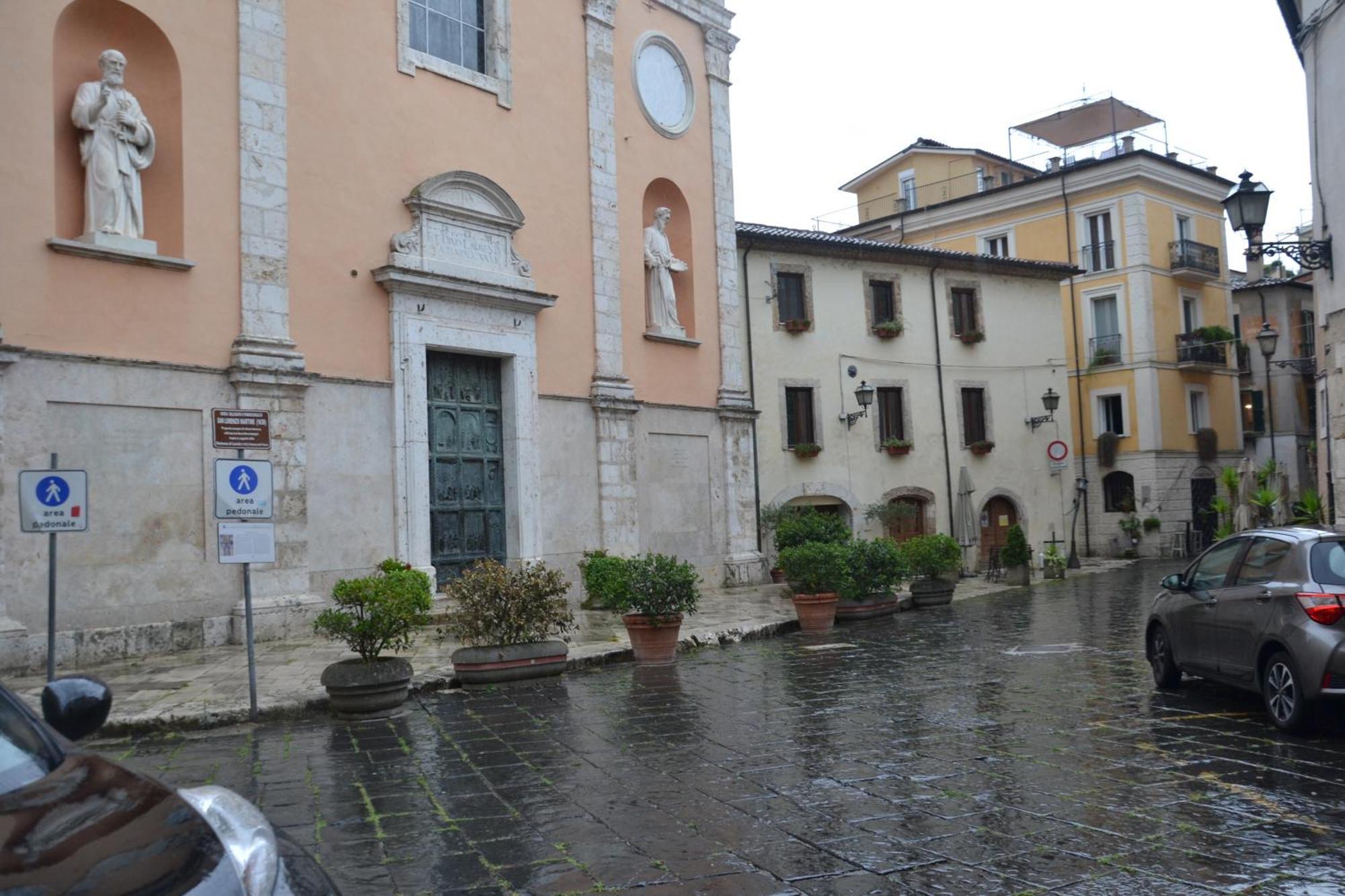Casa Edera Daire Isola di Liri Dış mekan fotoğraf